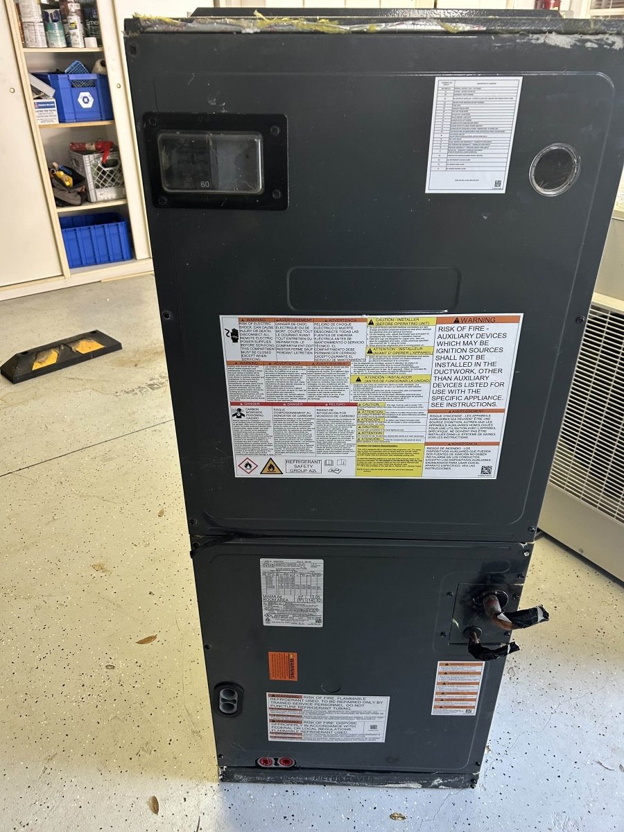 Goodman 17 SEER Side Discharge Inverter Heat Pump with Air Handler System and 10kW Heat kit (GZV6SA4210, AHVE42CP1300, HKTSD10X1) (Used)