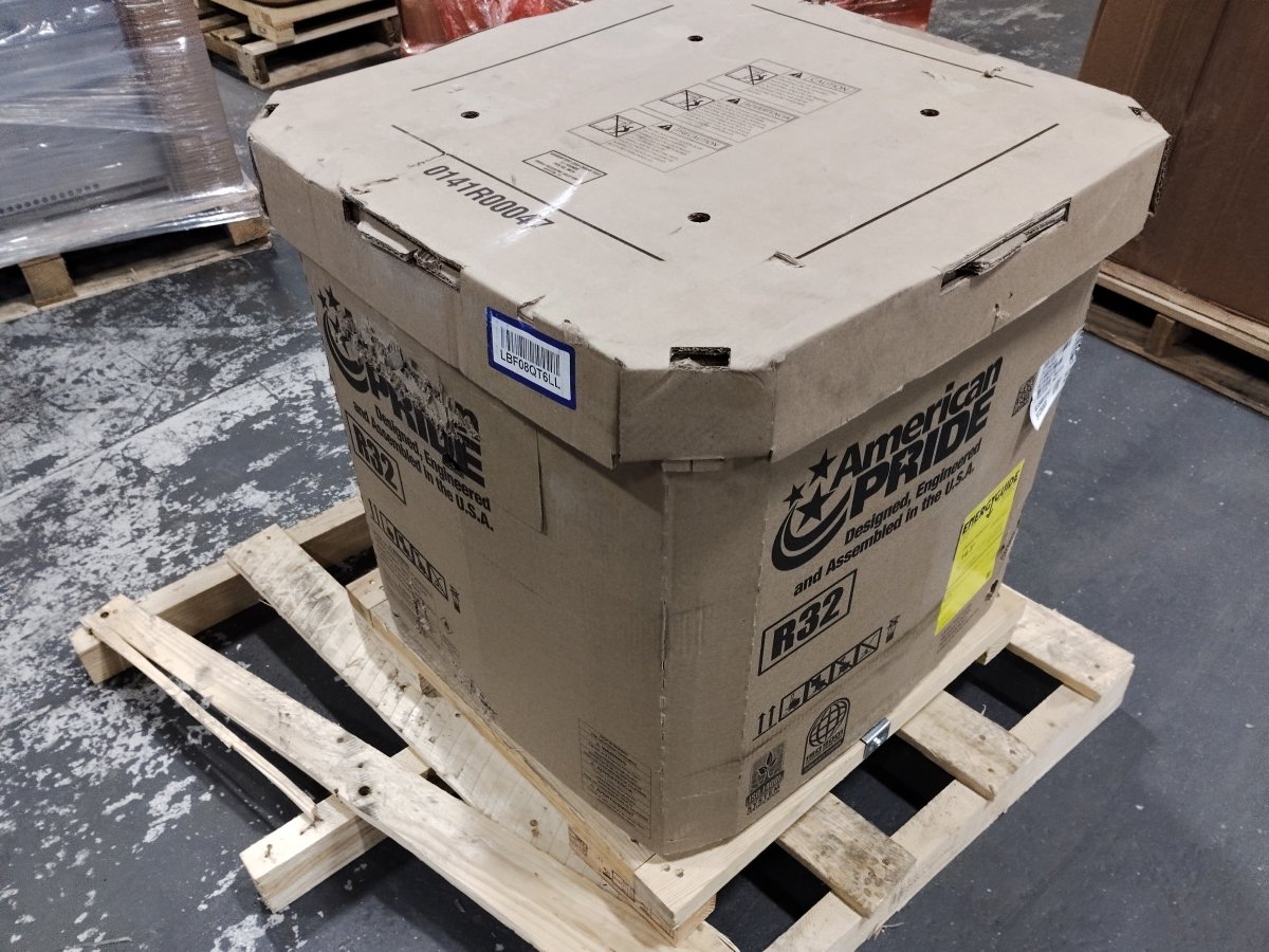 Scratch & Dent - Goodman 1.5 TON 14.3 SEER2 Classic Series R - 32 AC Condenser (GLXS4BA1810)