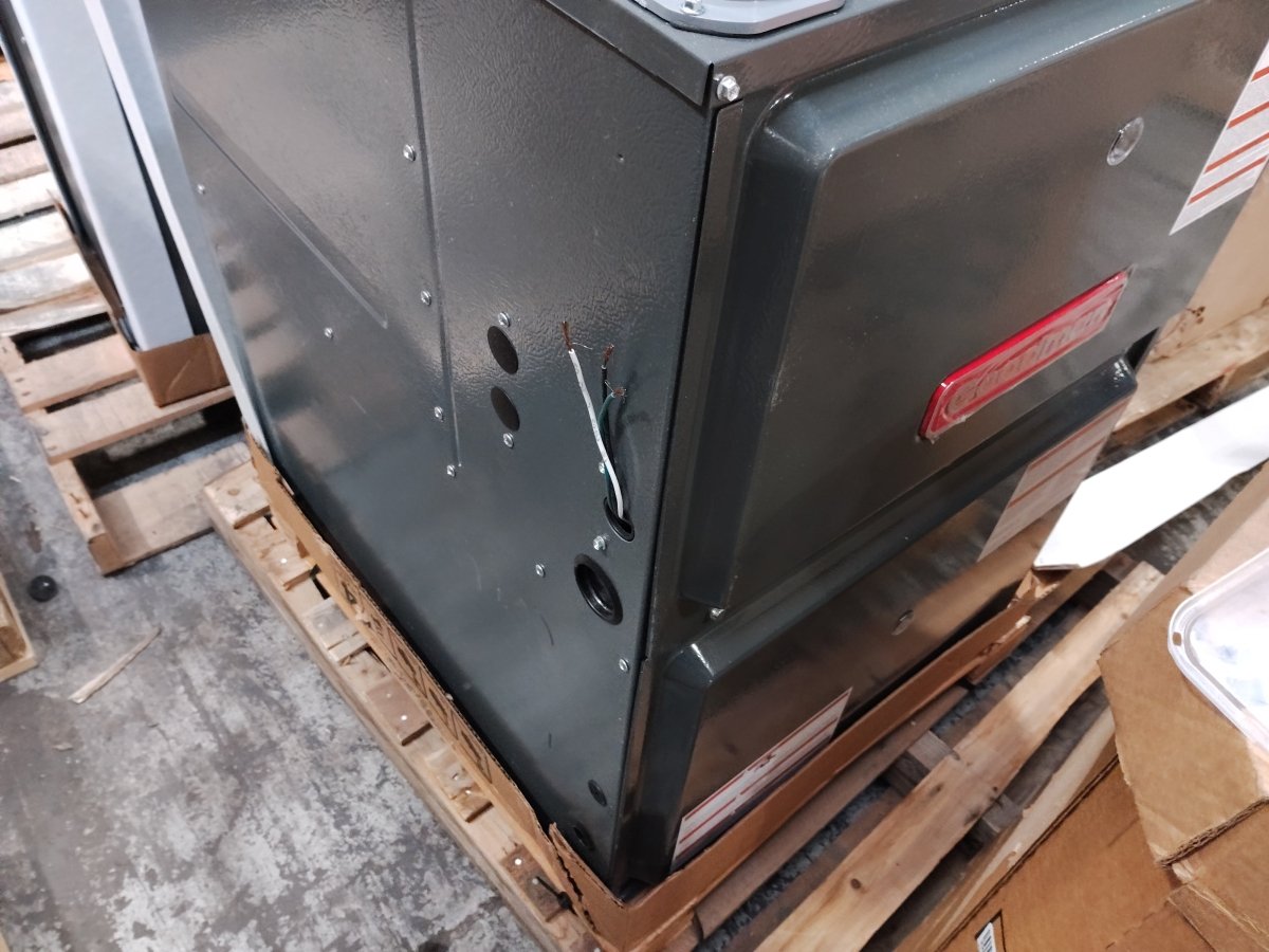 Scratch & Dent - Goodman 96% AFUE 120k BTU Two Stage Upflow Furnace GM9C961205DN