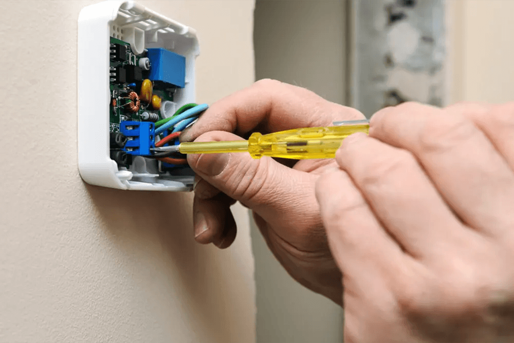 DIY Thermostat Installation: How to Choose And Install Your Thermostat - Superior Home Supplies