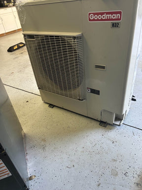 Goodman 17 SEER Side Discharge Inverter Heat Pump with Air Handler System and 10kW Heat kit (GZV6SA4210, AHVE42CP1300, HKTSD10X1) (Used)