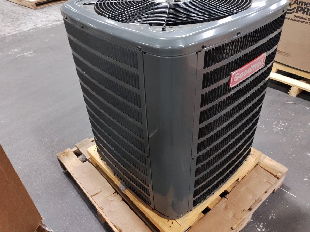 Scratch & Dent - Goodman 2 TON 14.3 SEER2 Multi - Family Series R - 32 AC Condenser (GLXS4MA2410)