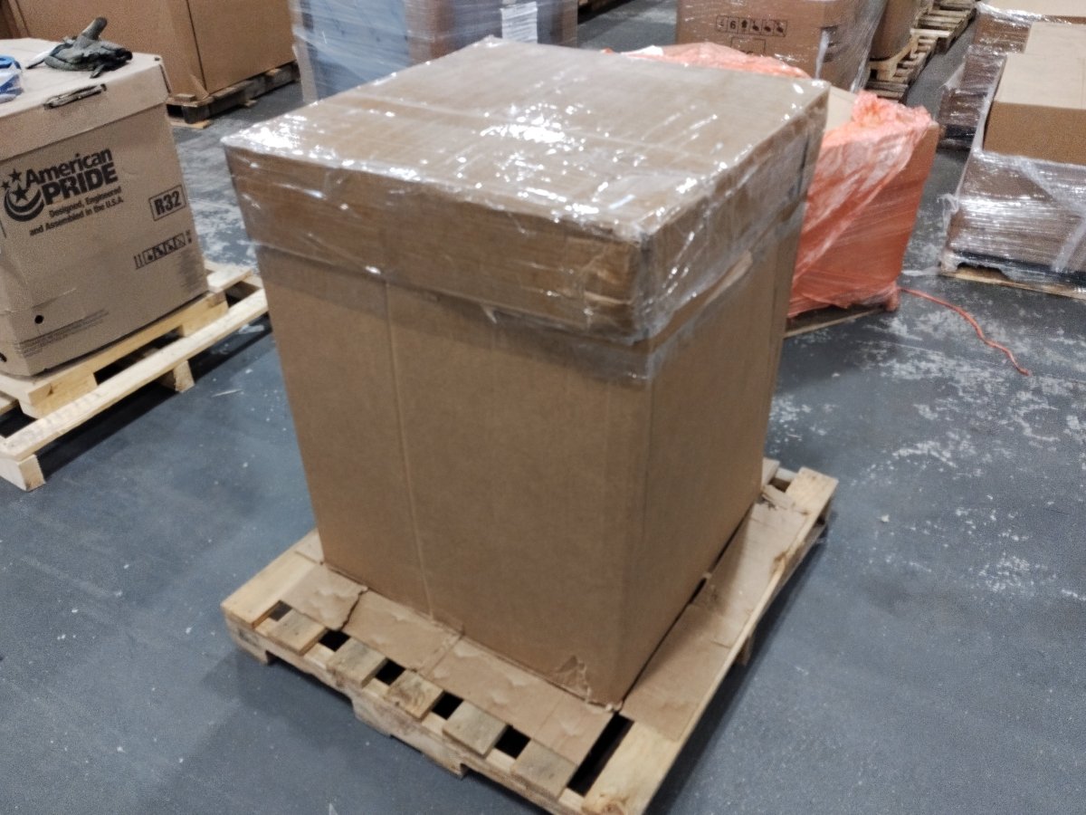 Scratch & Dent - Goodman 2 TON 14.3 SEER2 Multi - Family Series R - 32 AC Condenser (GLXS4MA2410)