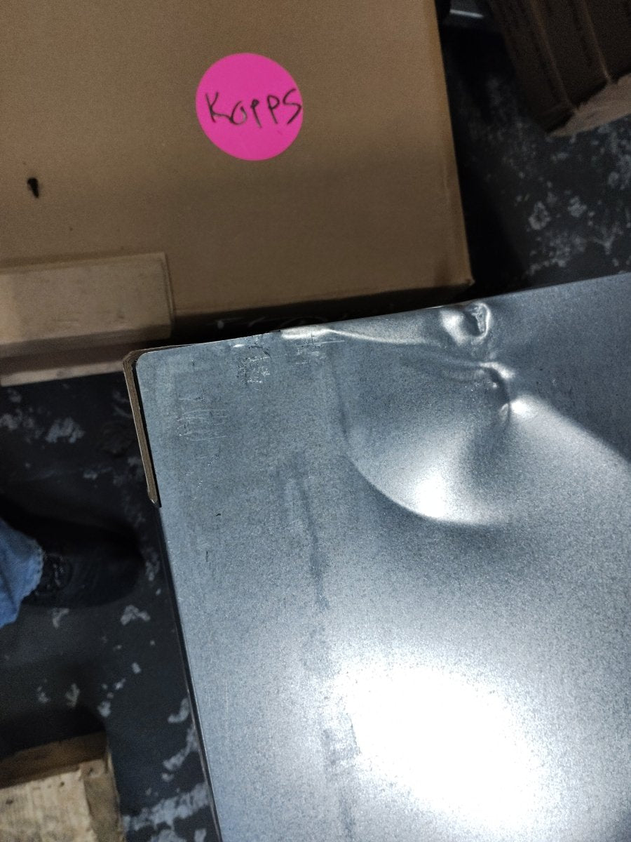 Scratch & Dent - Goodman 80% AFUE 40k BTU Single Stage Upflow Furnace GM9S800403AN