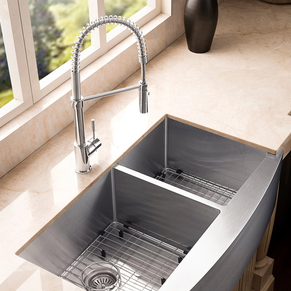 ZLINE 36" Courchevel Farmhouse Apron Mount Double Bowl Kitchen Sink with Bottom Grid (SA60D)