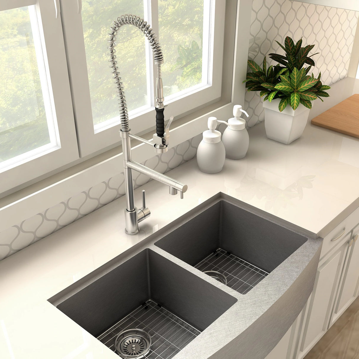 ZLINE Van Gogh Kitchen Faucet with Color Options (VNG-KF)